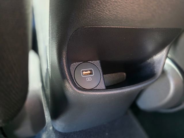 Used 2023 Hyundai Kona SE w/ Cargo Package image 16