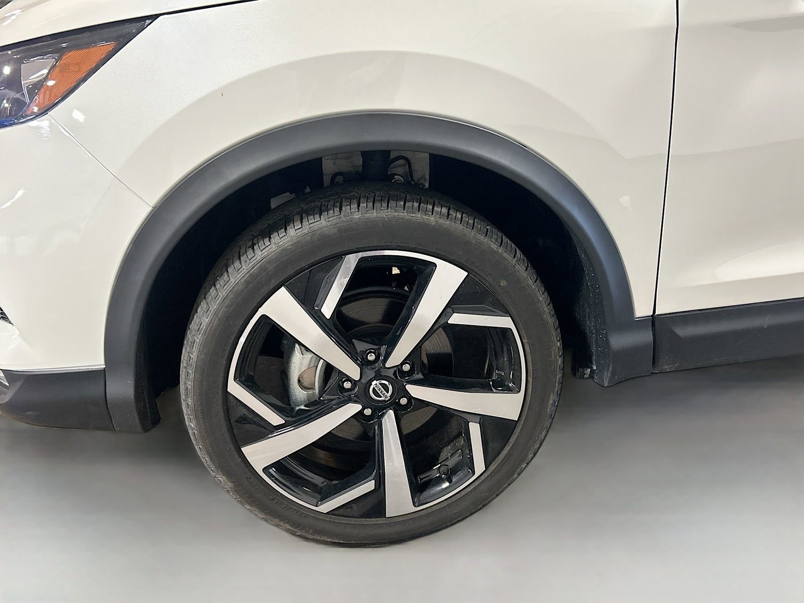 Used 2022 Nissan Rogue Sport SL image 31