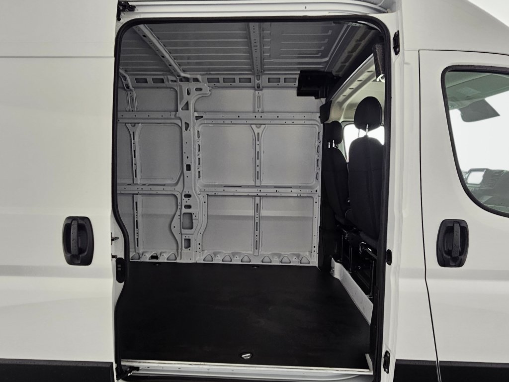 New 2026 RAM ProMaster 2500 FWD image 32