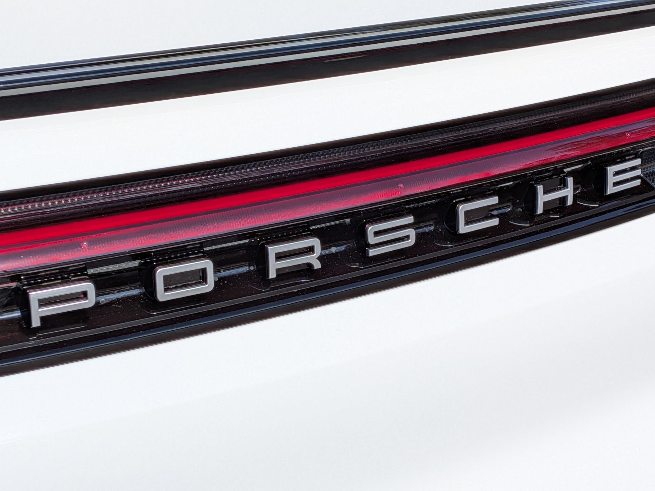 New 2026 Porsche Cayenne Coupe AWD/4WD image 31