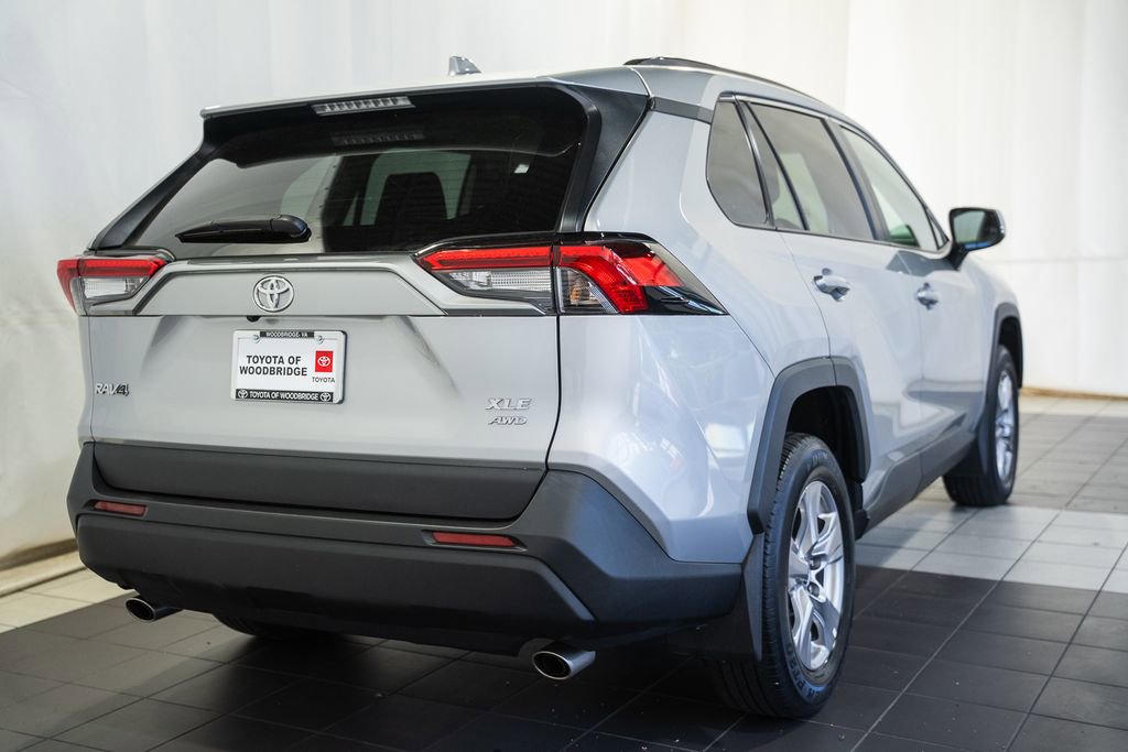 Used 2023 Toyota RAV4 XLE w/ Convenience Package AWD/4WD image 4