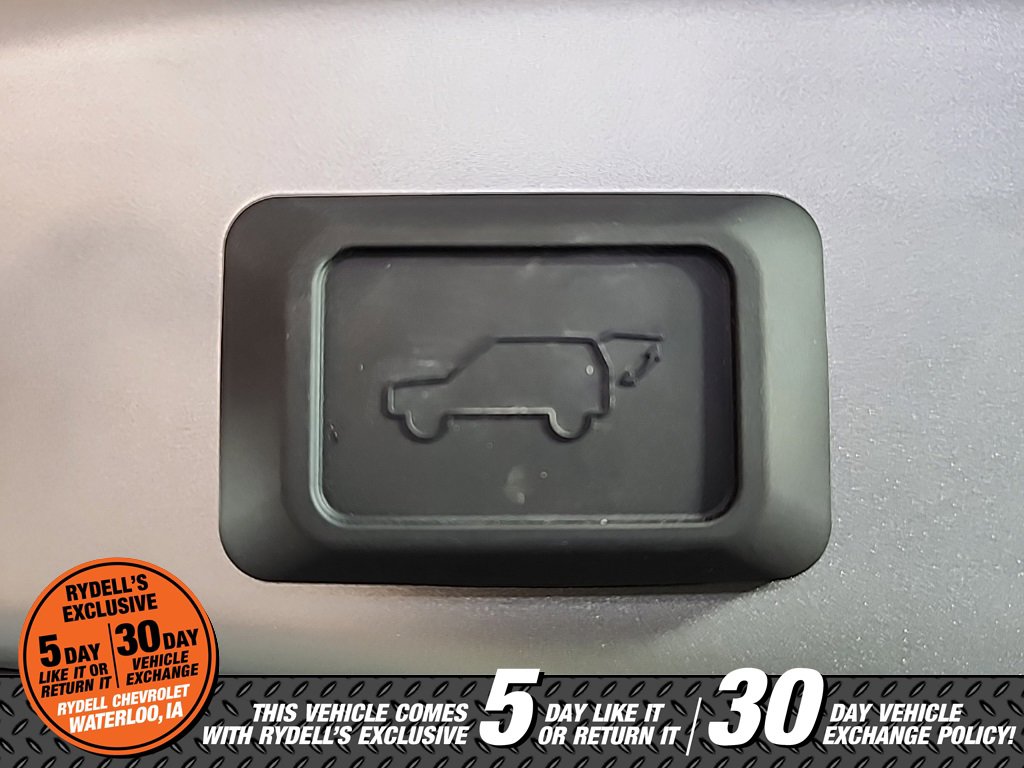 Used 2025 Toyota RAV4 XLE Premium image 14