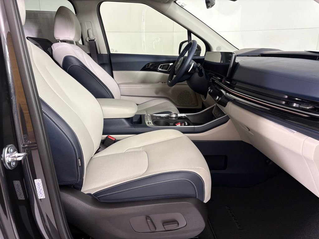 New 2026 Kia Carnival SX Prestige image 13