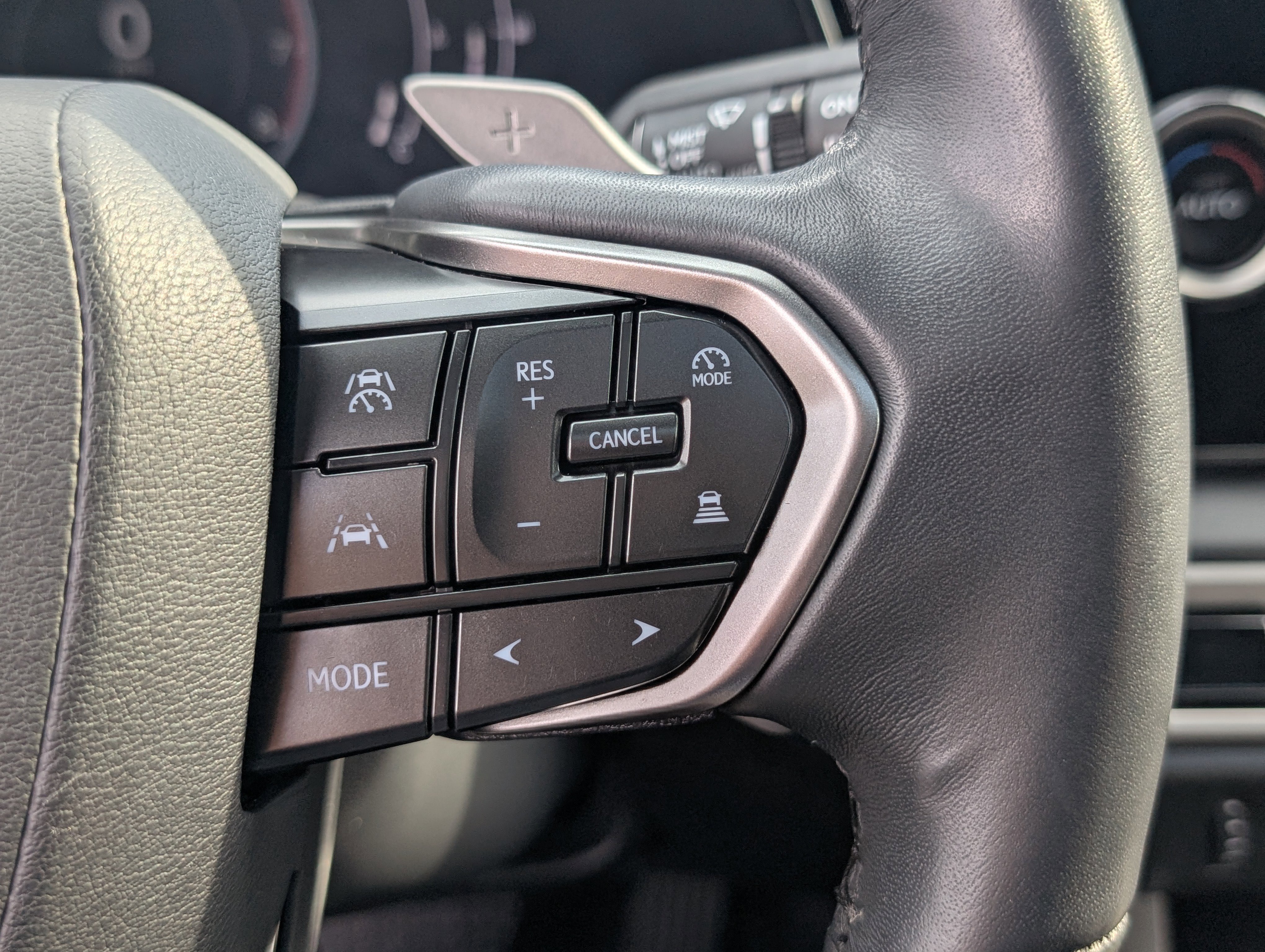 Used 2024 Lexus RX 350 Premium w/ Accessory Package (Z1) image 24