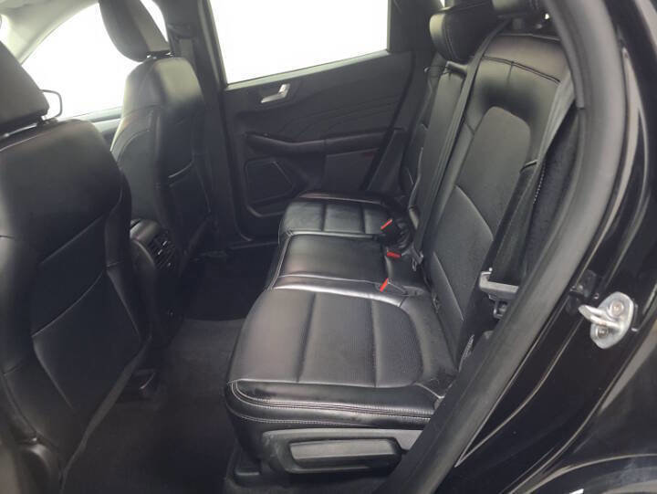 Used 2024 Ford Escape Platinum AWD/4WD image 7