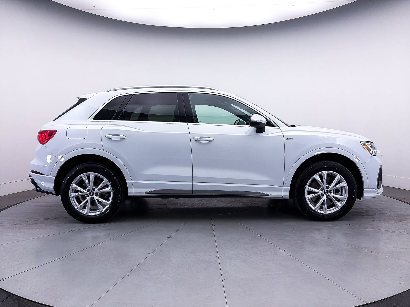 Used 2022 Audi Q3 2.0T Premium Plus AWD/4WD image 41