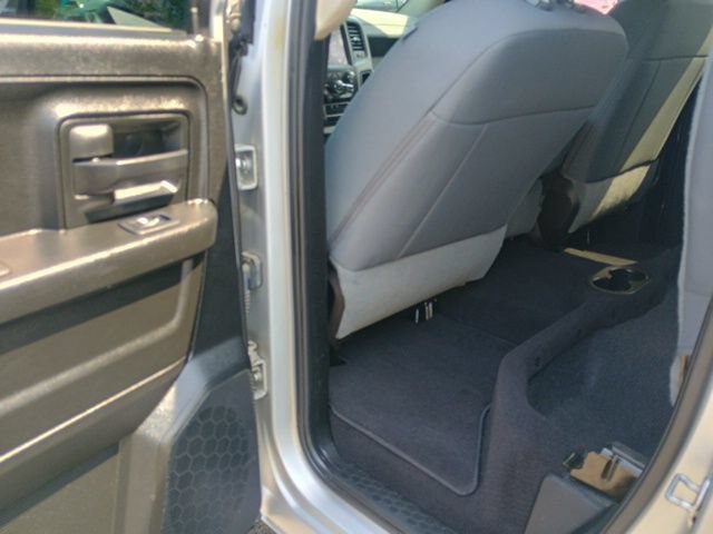 Used 2019 RAM 1500 Express w/ Express Value Package AWD/4WD image 21
