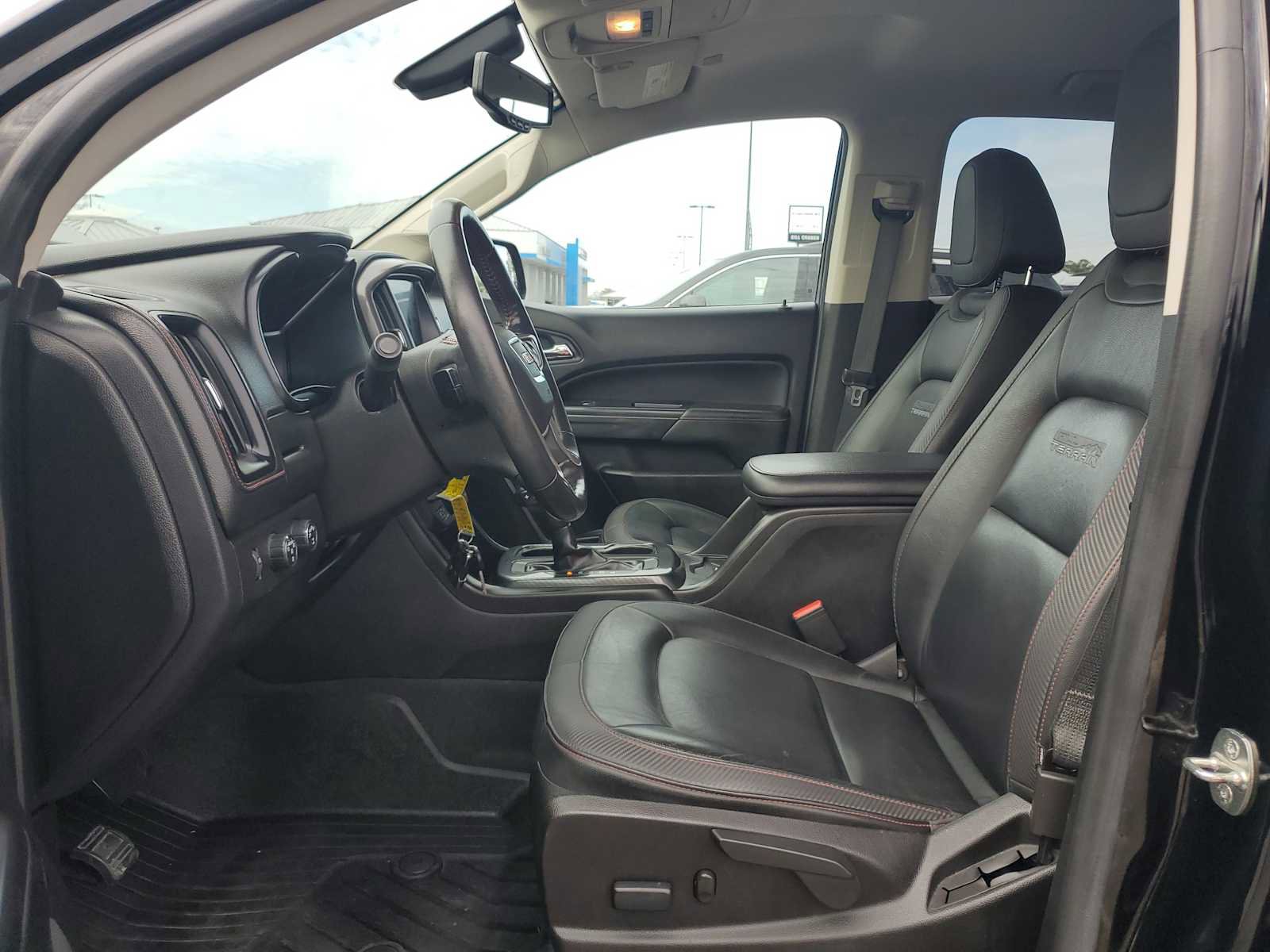 Used 2019 GMC Canyon All Terrain w/ Trailering Package image 14