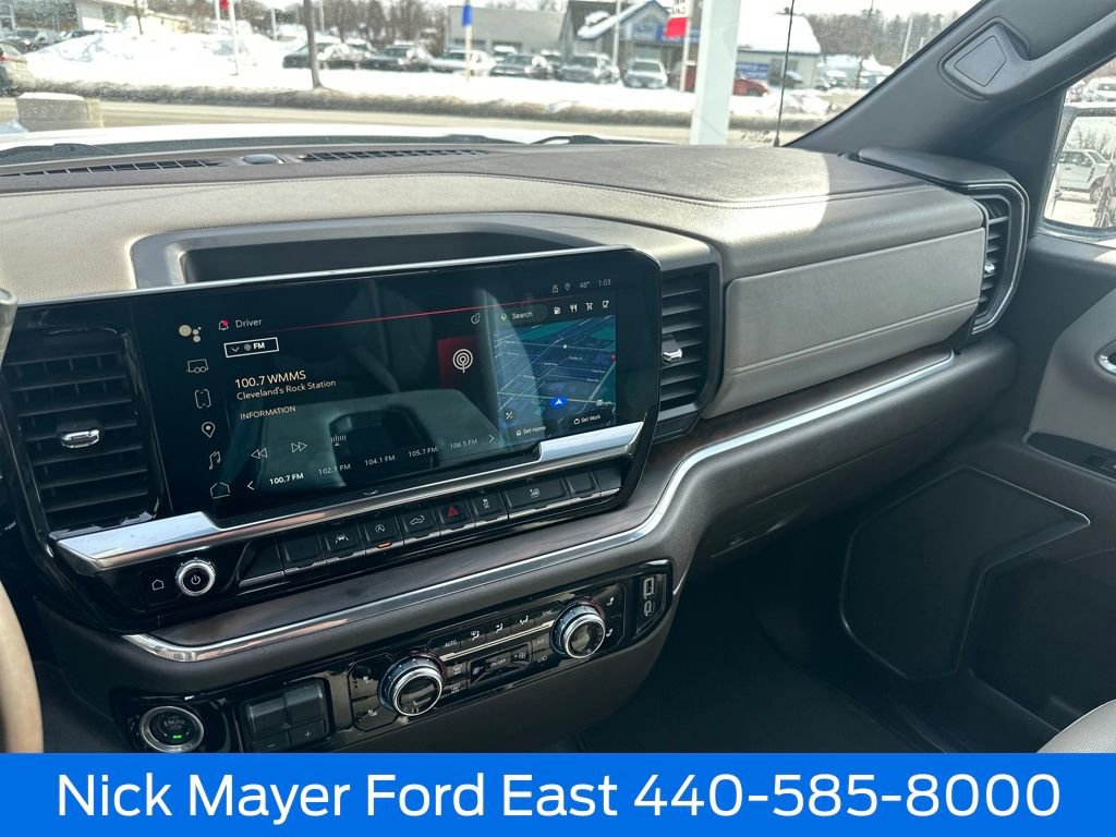 Used 2025 GMC Sierra 1500 SLT image 39