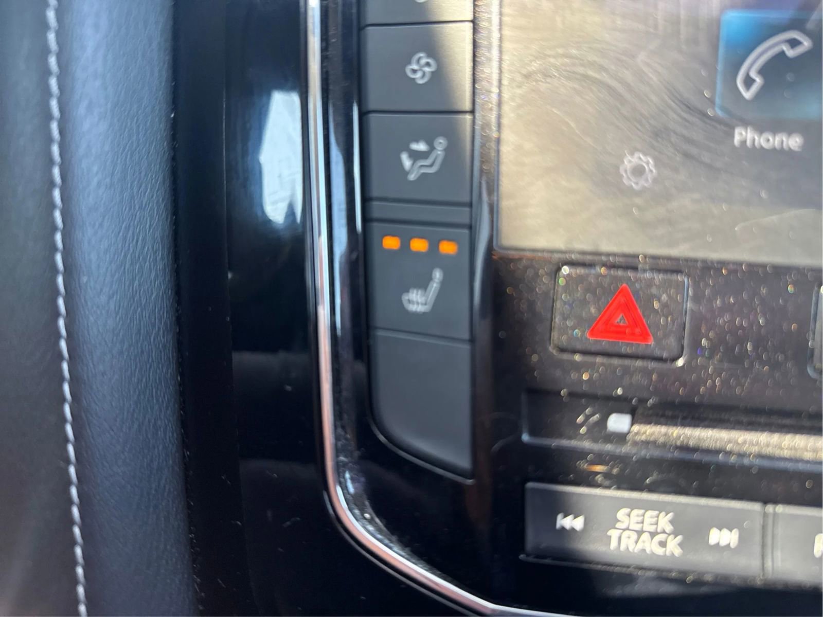 Used 2021 INFINITI QX80 Luxe w/ All-Season Package image 49