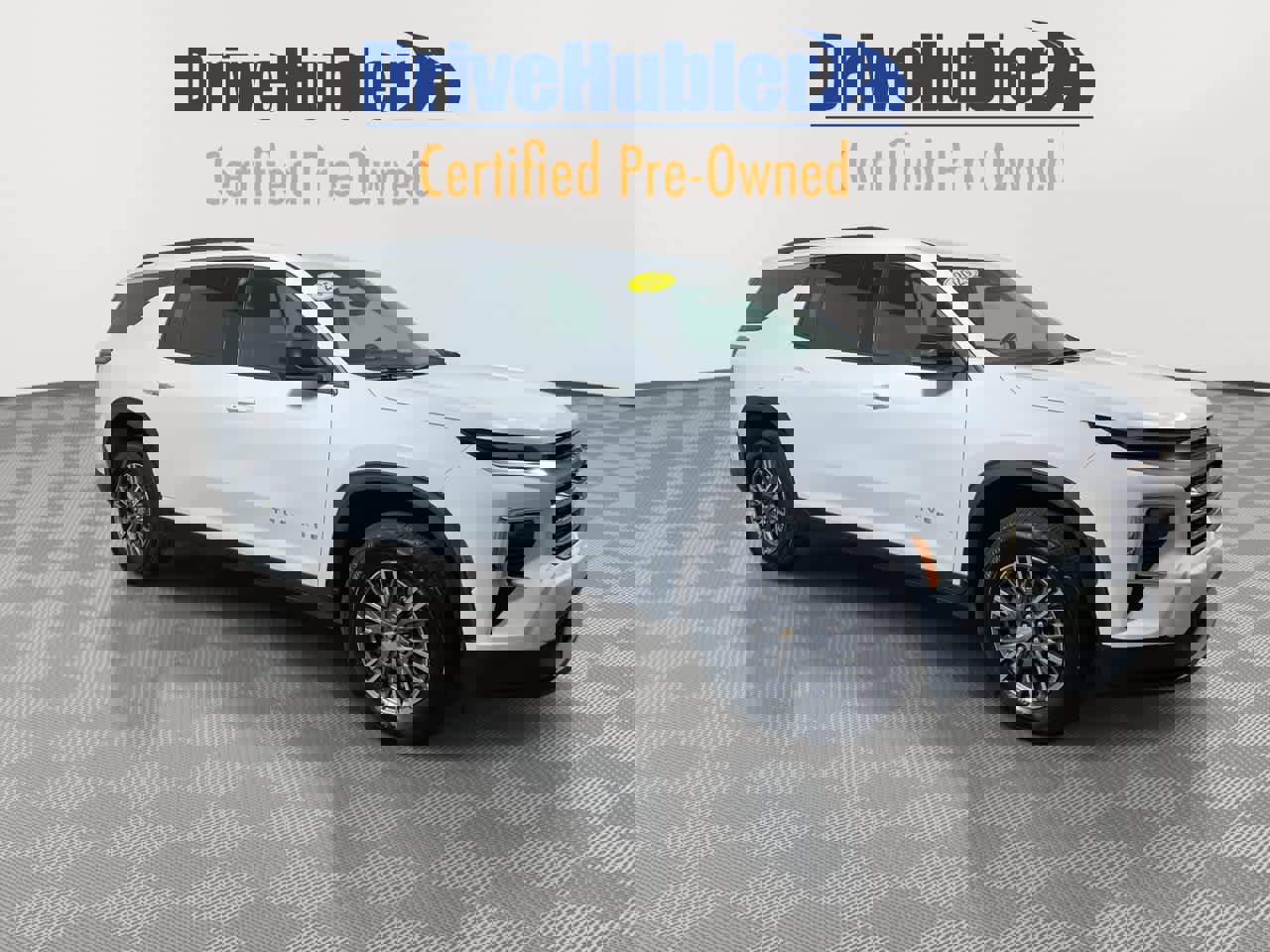 Used 2025 Chevrolet Traverse LT image 8