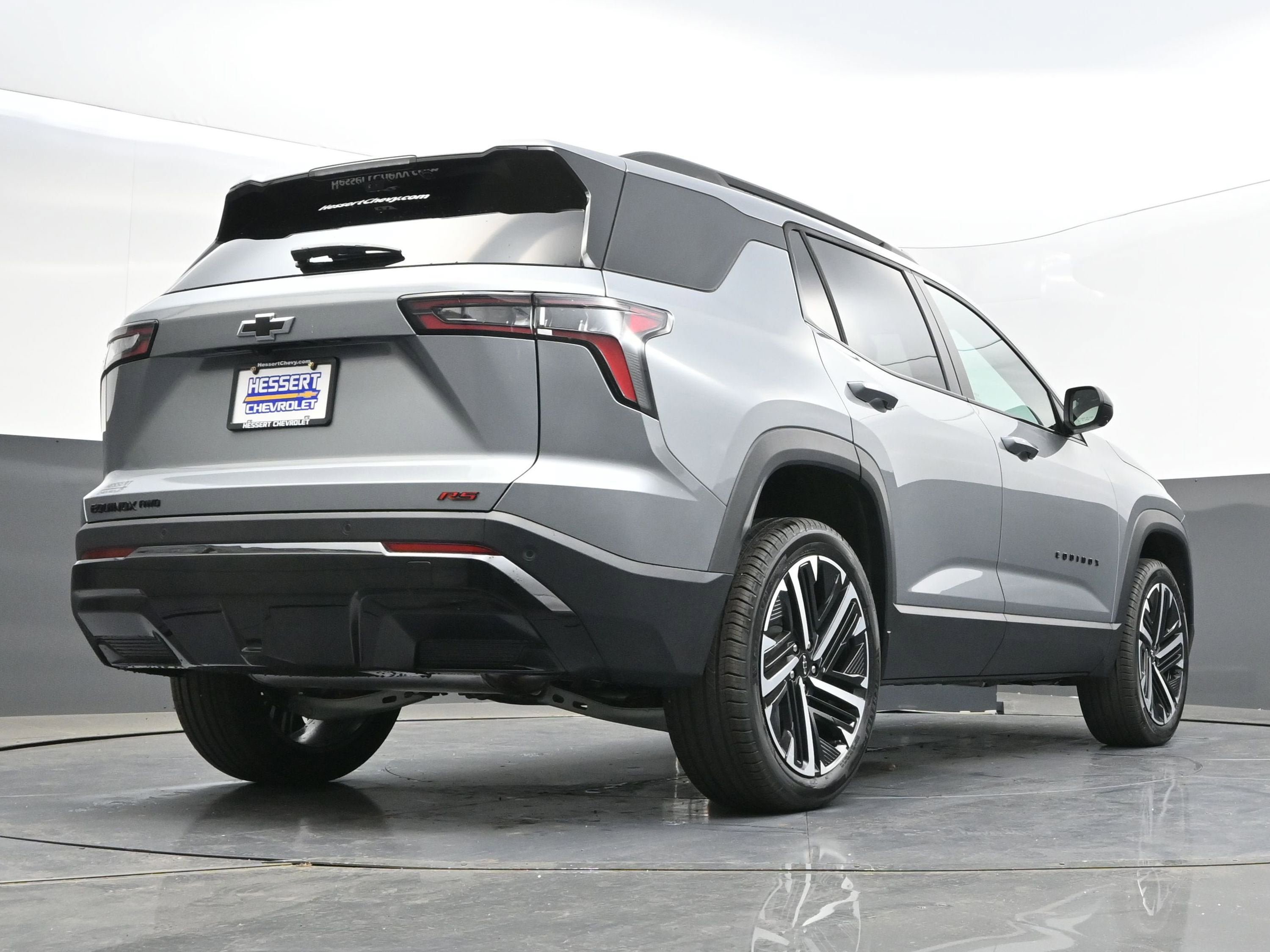 New 2026 Chevrolet Equinox RS w/ Safety and Technology Package AWD/4WD image 46