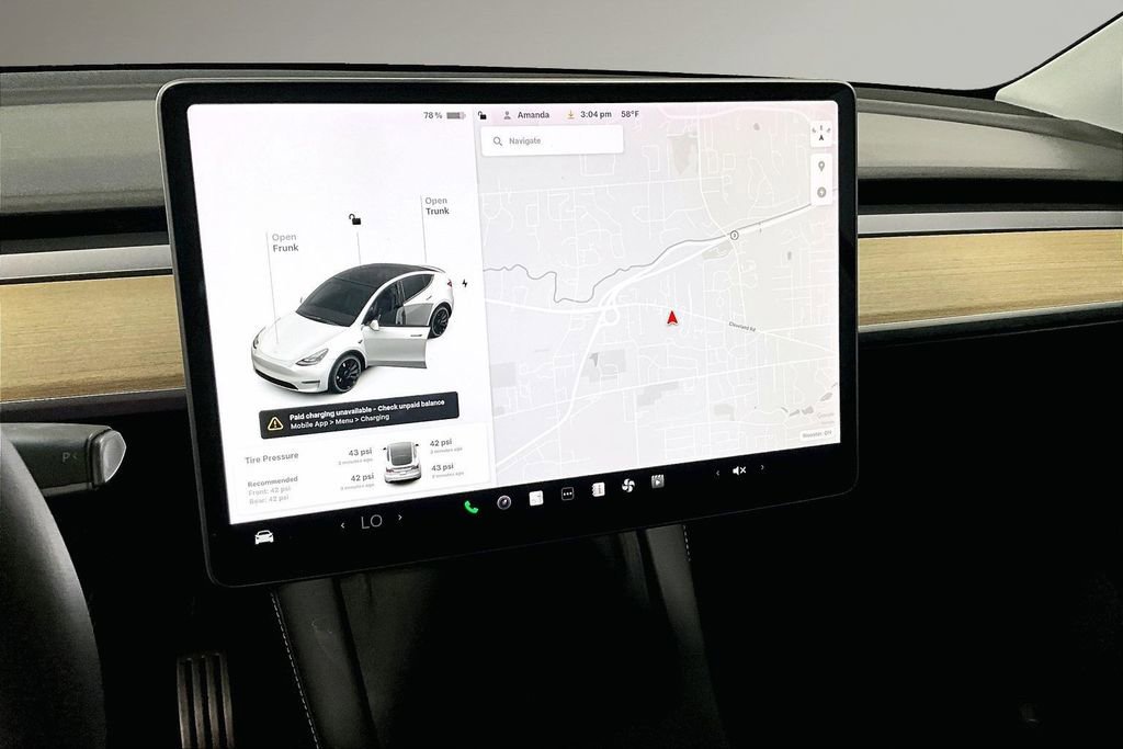 Used 2022 Tesla Model Y Performance AWD/4WD image 10