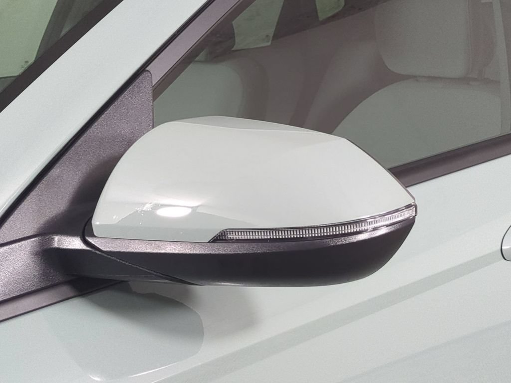 Used 2025 Hyundai Kona SEL FWD image 12