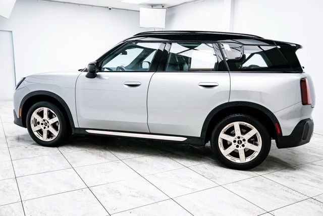 Used 2025 MINI Cooper Countryman S image 3