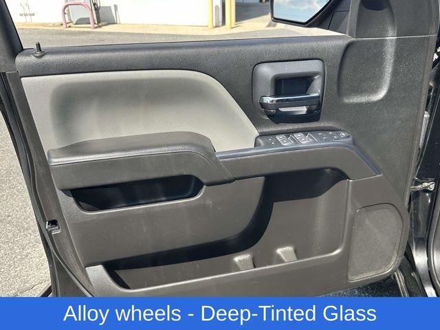 Used 2019 Chevrolet Silverado 1500 Custom w/ Custom Convenience Package image 17