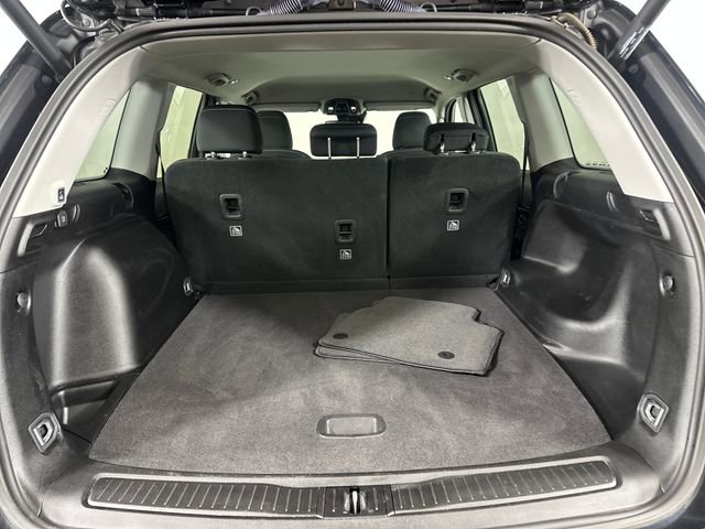 Used 2023 Jeep Grand Cherokee Laredo w/ Luxury Tech Group I image 26