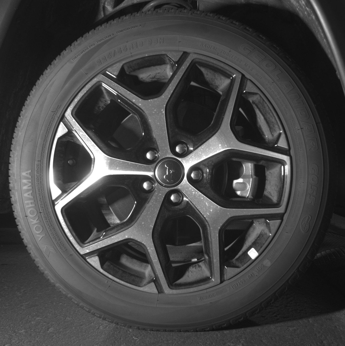 Used 2025 Jeep Compass Limited image 13