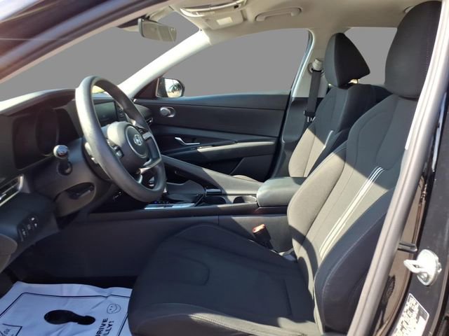 Used 2022 Hyundai Elantra Blue FWD image 20