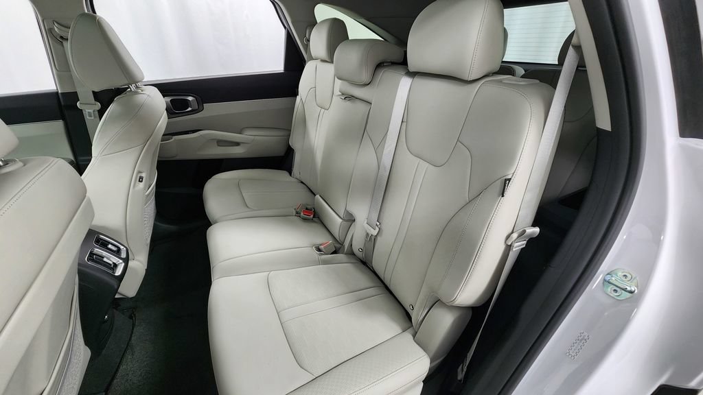 New 2026 Kia Sorento S w/ S Panoramic Sunroof Package AWD/4WD image 12