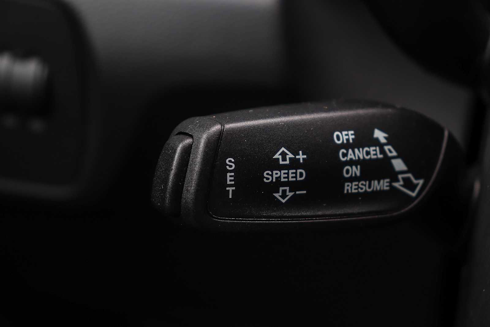 Used 2018 Audi Q3 2.0T Premium FWD image 31
