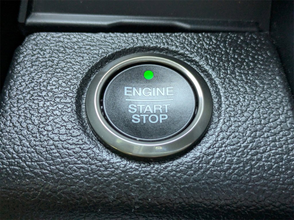 Used 2020 Ford F150 Raptor w/ Equipment Group 802A Luxury image 33