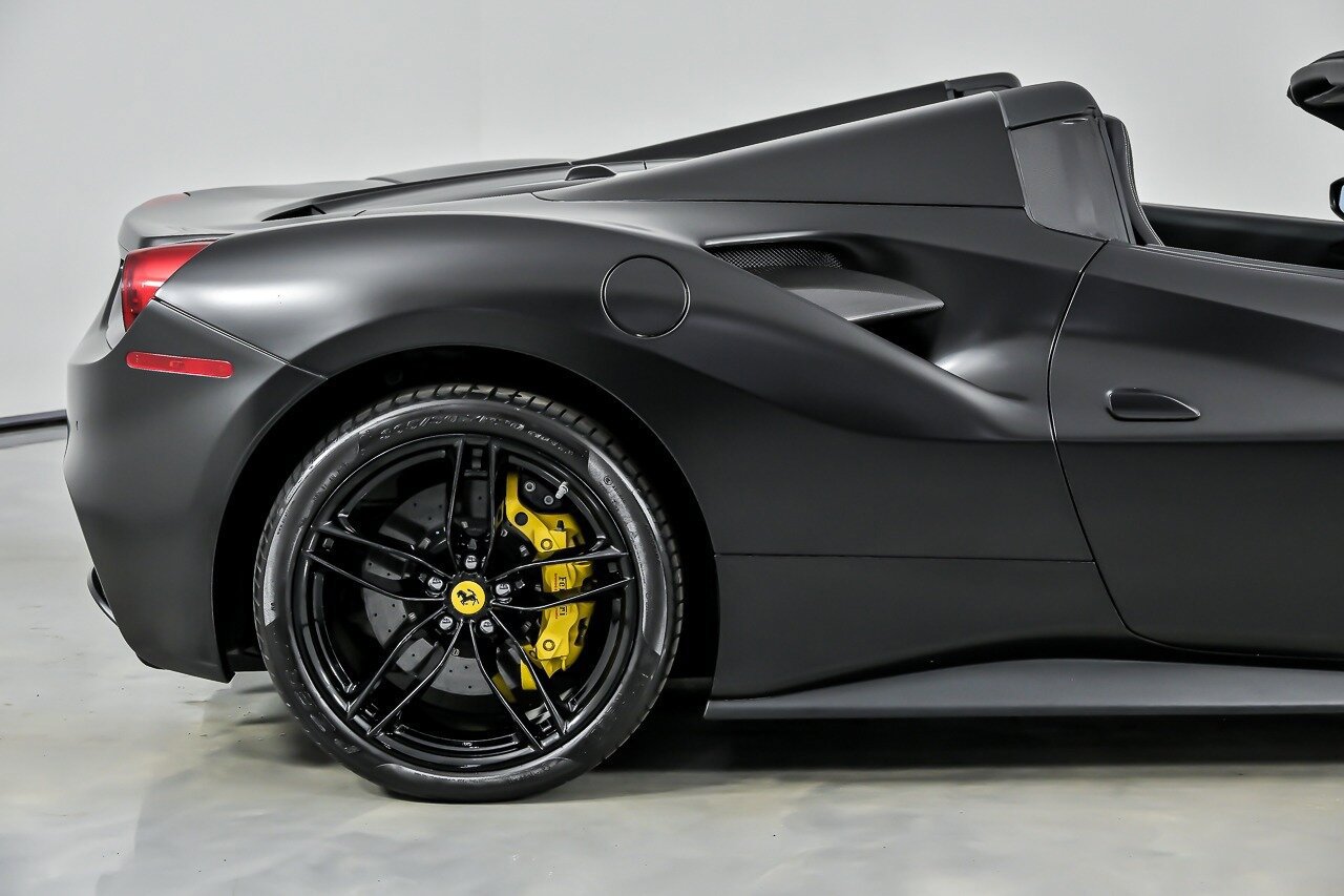Used 2016 Ferrari 488 Spider RWD image 13