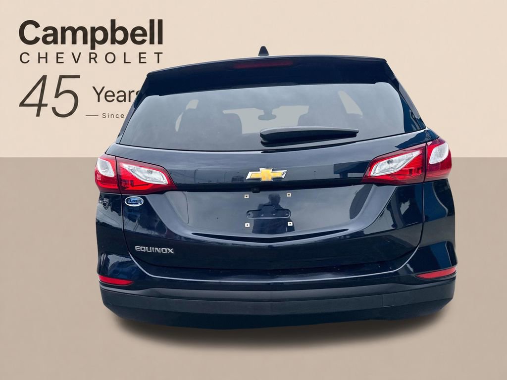 Used 2020 Chevrolet Equinox LS w/ LS Convenience Package FWD image 4