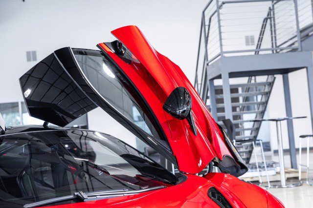 Used 2021 McLaren 765LT RWD image 11