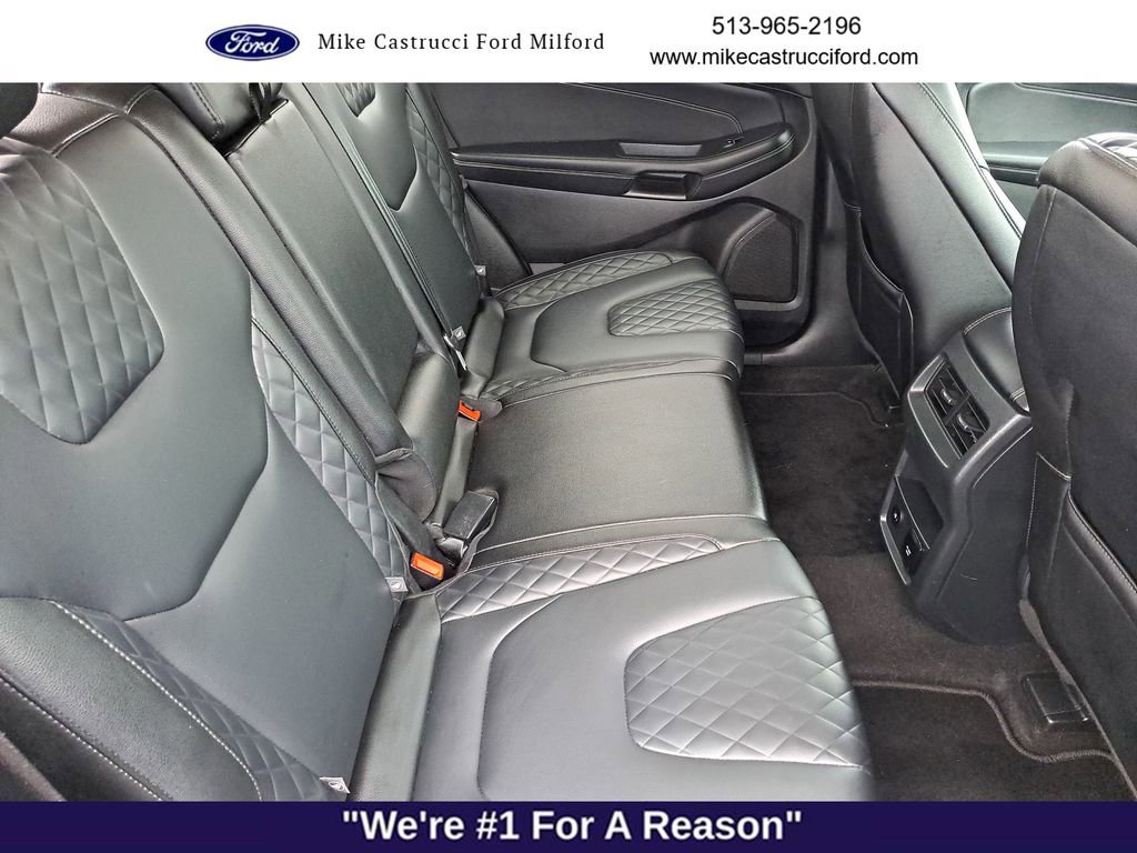 Certified 2024 Ford Edge Titanium image 27