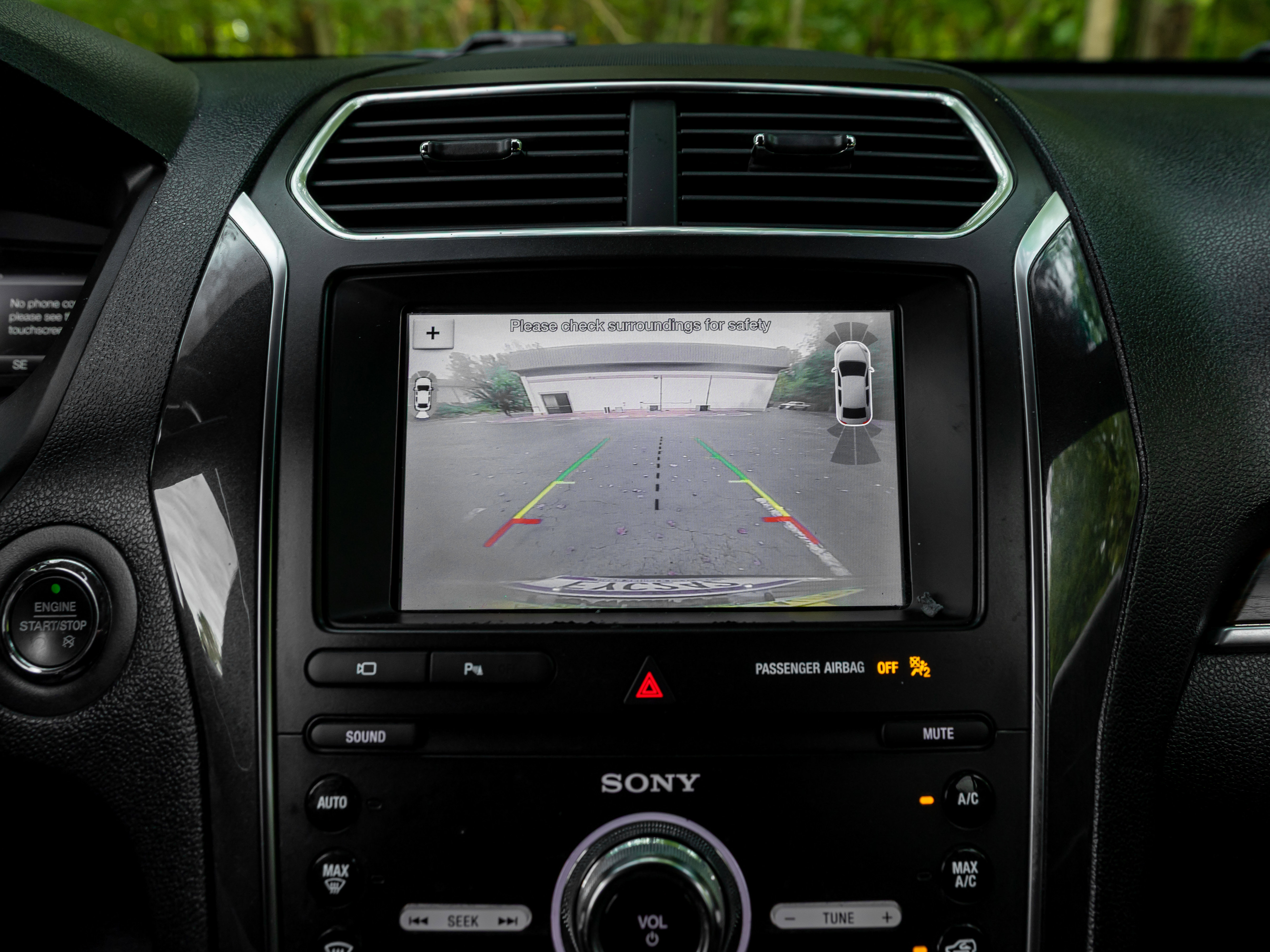 Used 2019 Ford Explorer Limited w/ Class III Trailer Tow Package image 10