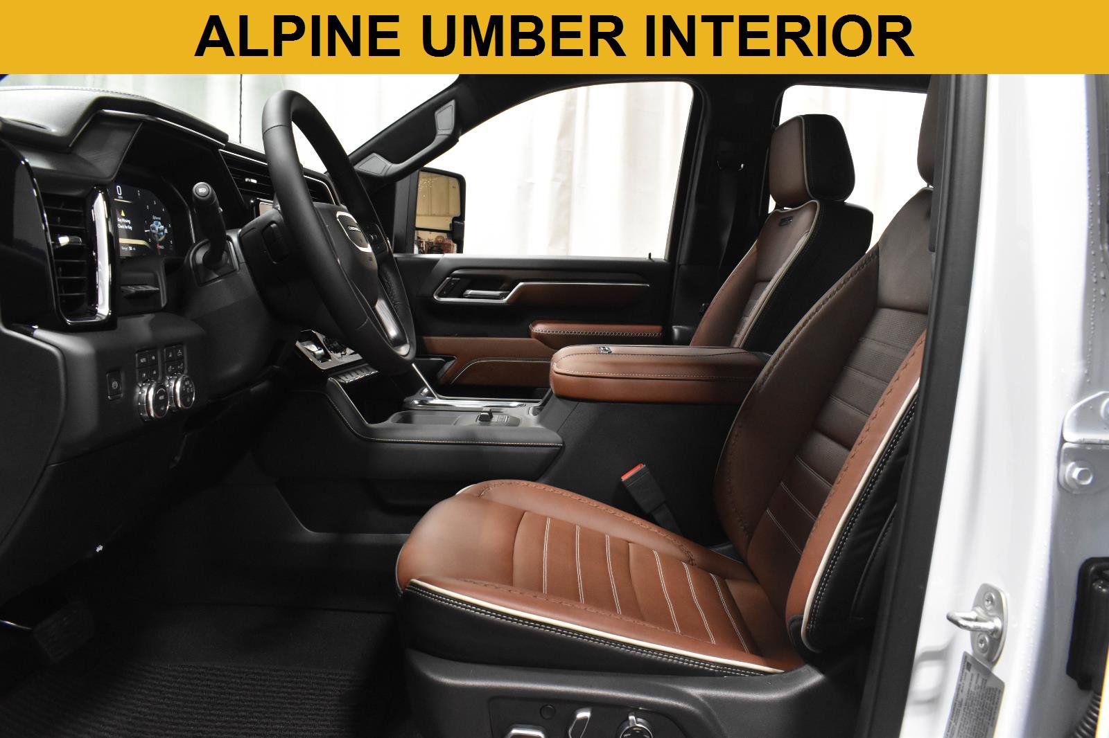 Used 2026 GMC Sierra 3500 Denali Ultimate AWD/4WD image 4