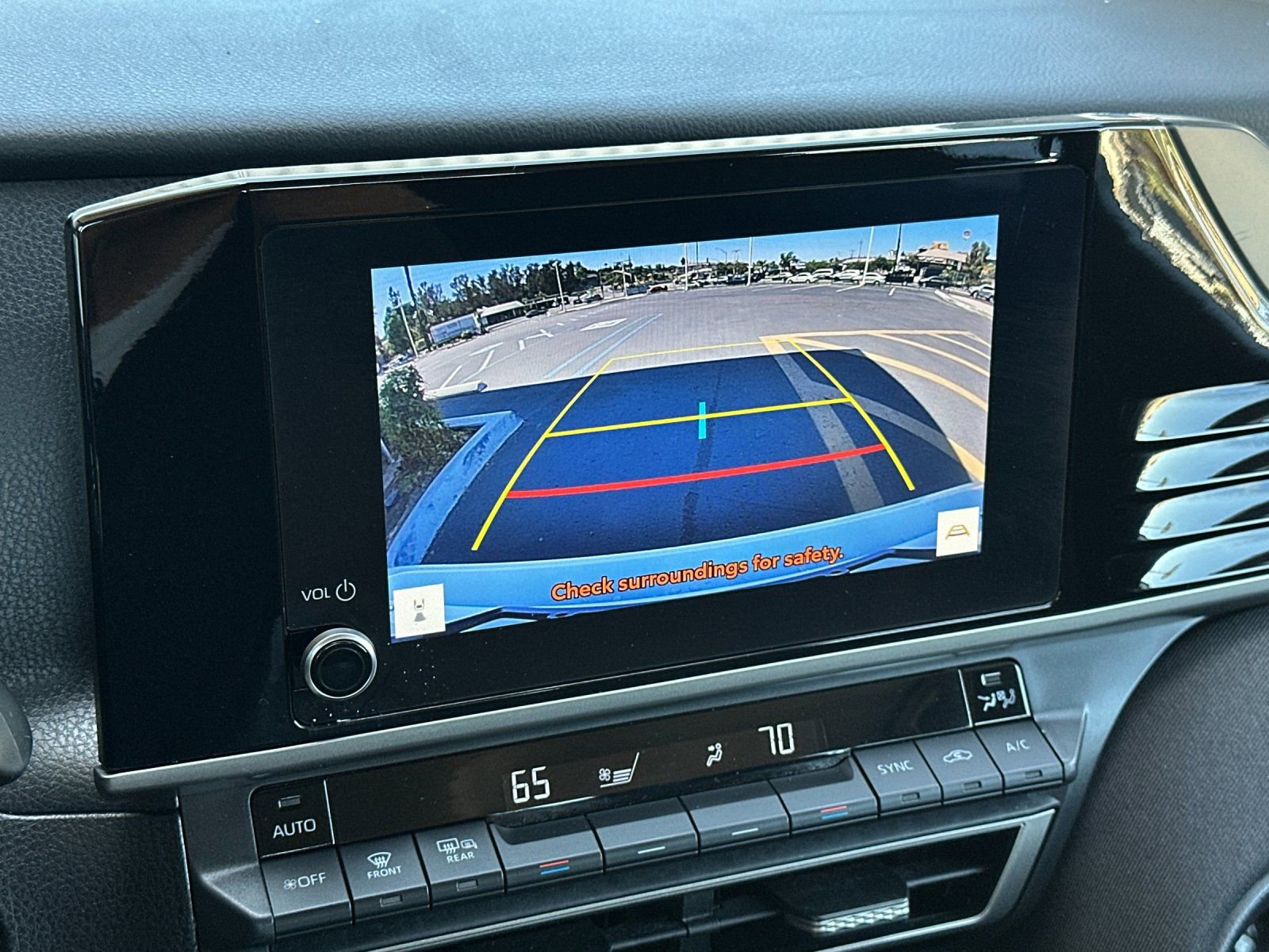 Used 2025 Toyota Camry LE FWD image 16