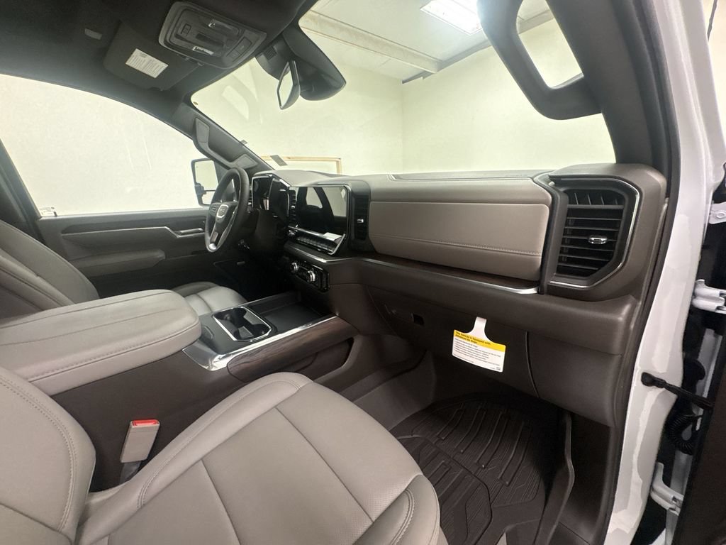 New 2026 GMC Sierra 3500 SLT w/ SLT Convenience Package AWD/4WD image 30