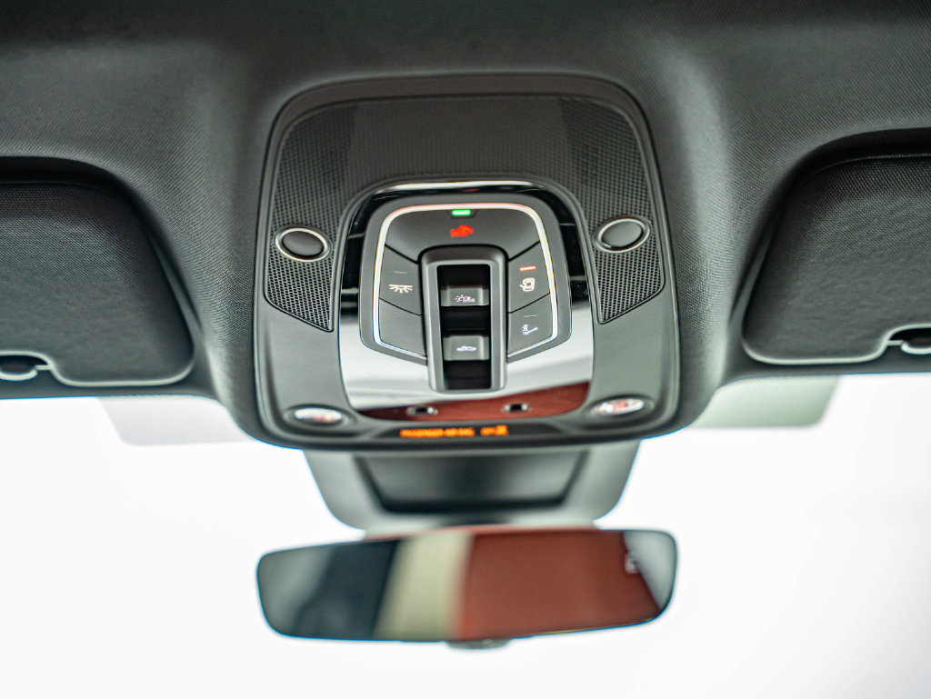 New 2026 Audi SQ8 Premium Plus AWD/4WD image 39