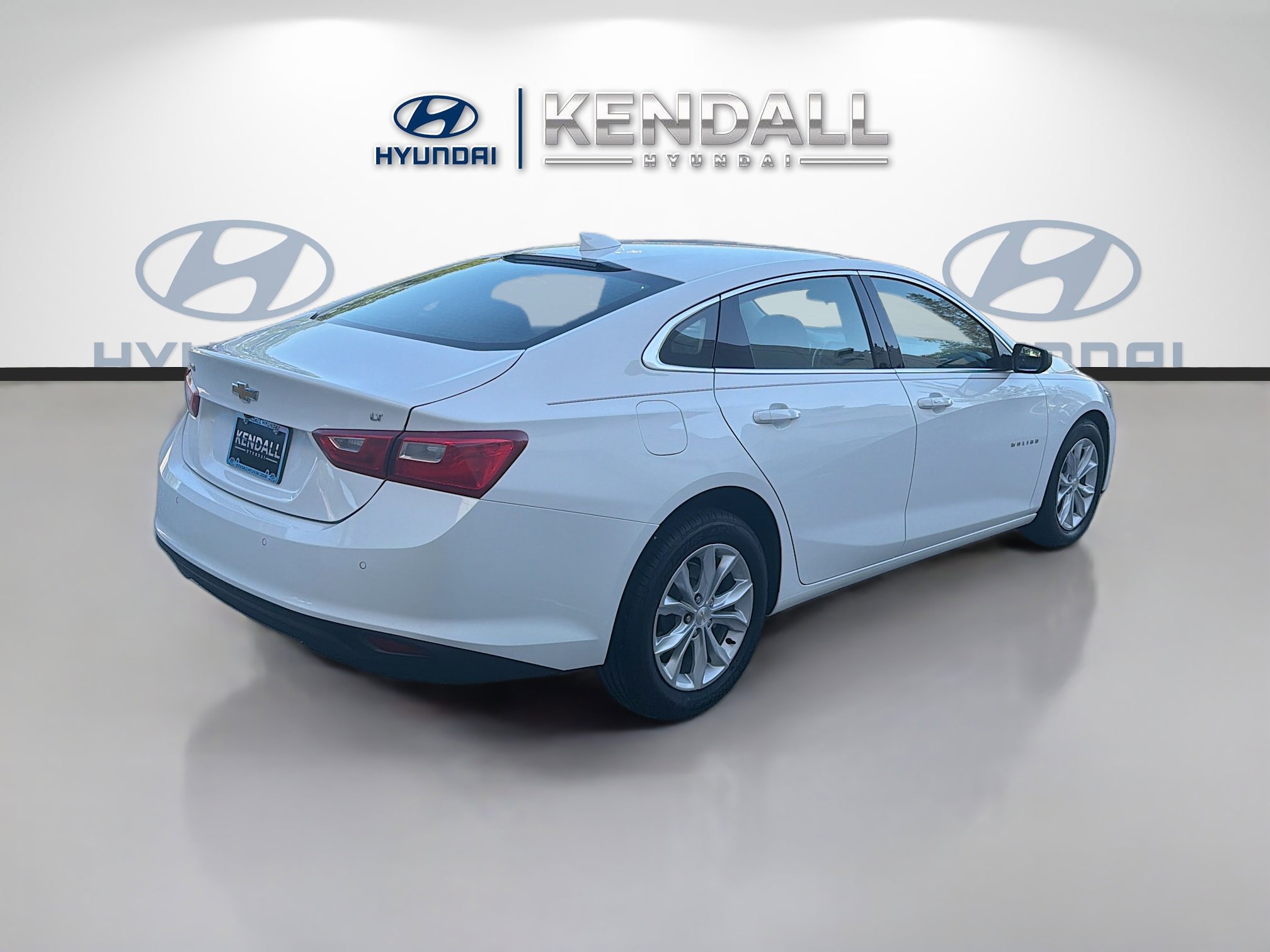 Used 2025 Chevrolet Malibu LT FWD image 6