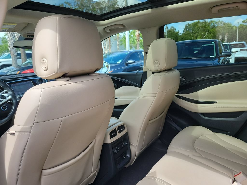 Used 2017 Buick Envision Essence FWD image 25