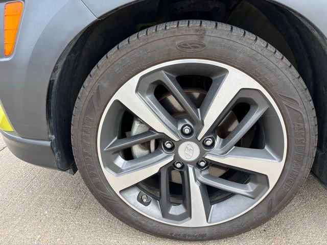 Used 2020 Hyundai Kona Limited image 9