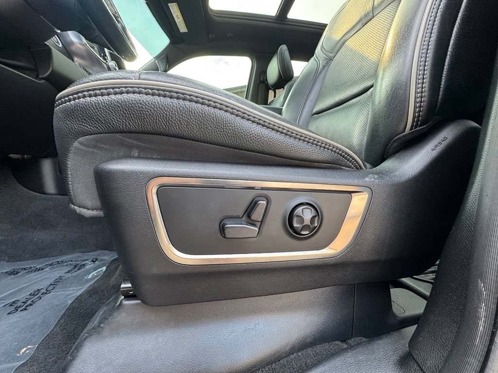 Used 2019 RAM 1500 Limited AWD/4WD image 22