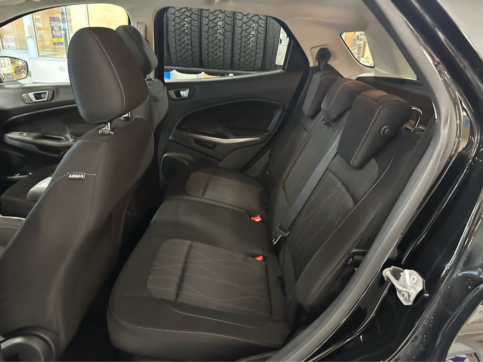 Used 2022 Ford EcoSport SE w/ SE Convenience Package image 32