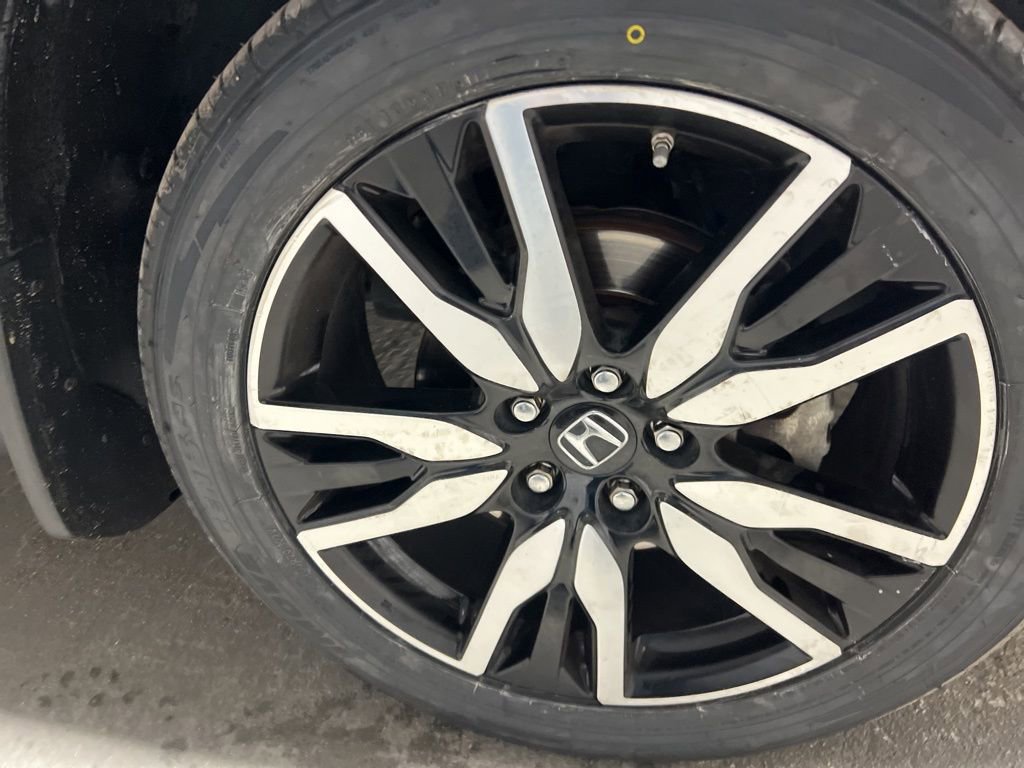 Used 2022 Honda Pilot Touring image 48