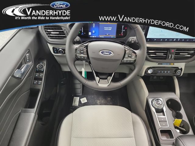 New 2026 Ford Escape SE FWD image 12