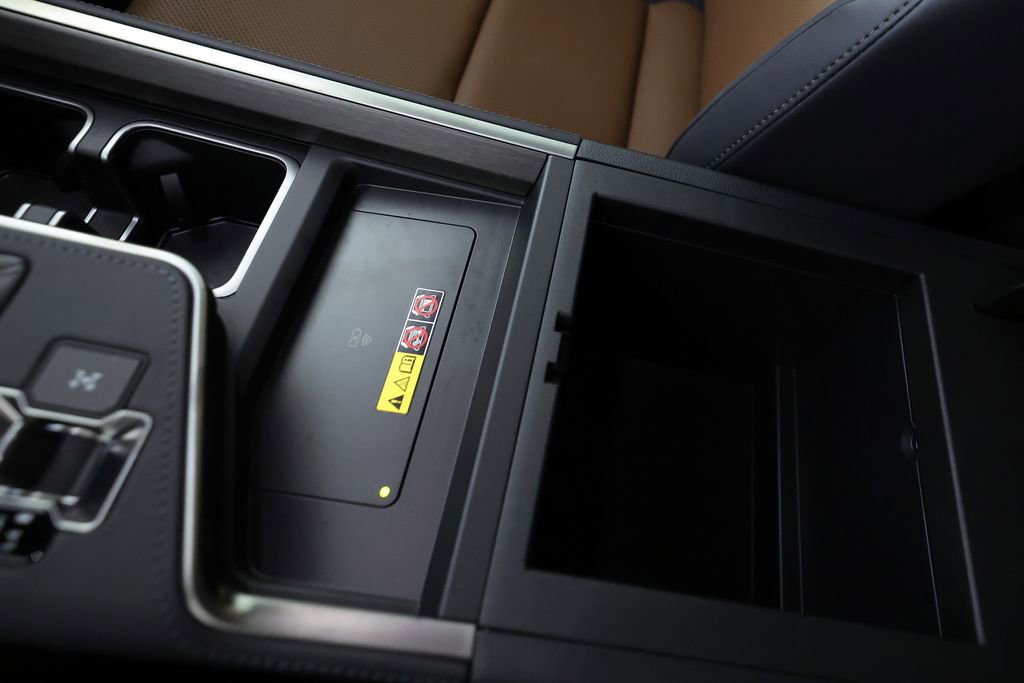 Used 2026 Lexus GX 550 550 Premium+ w/ Accessory Package (2T) image 40