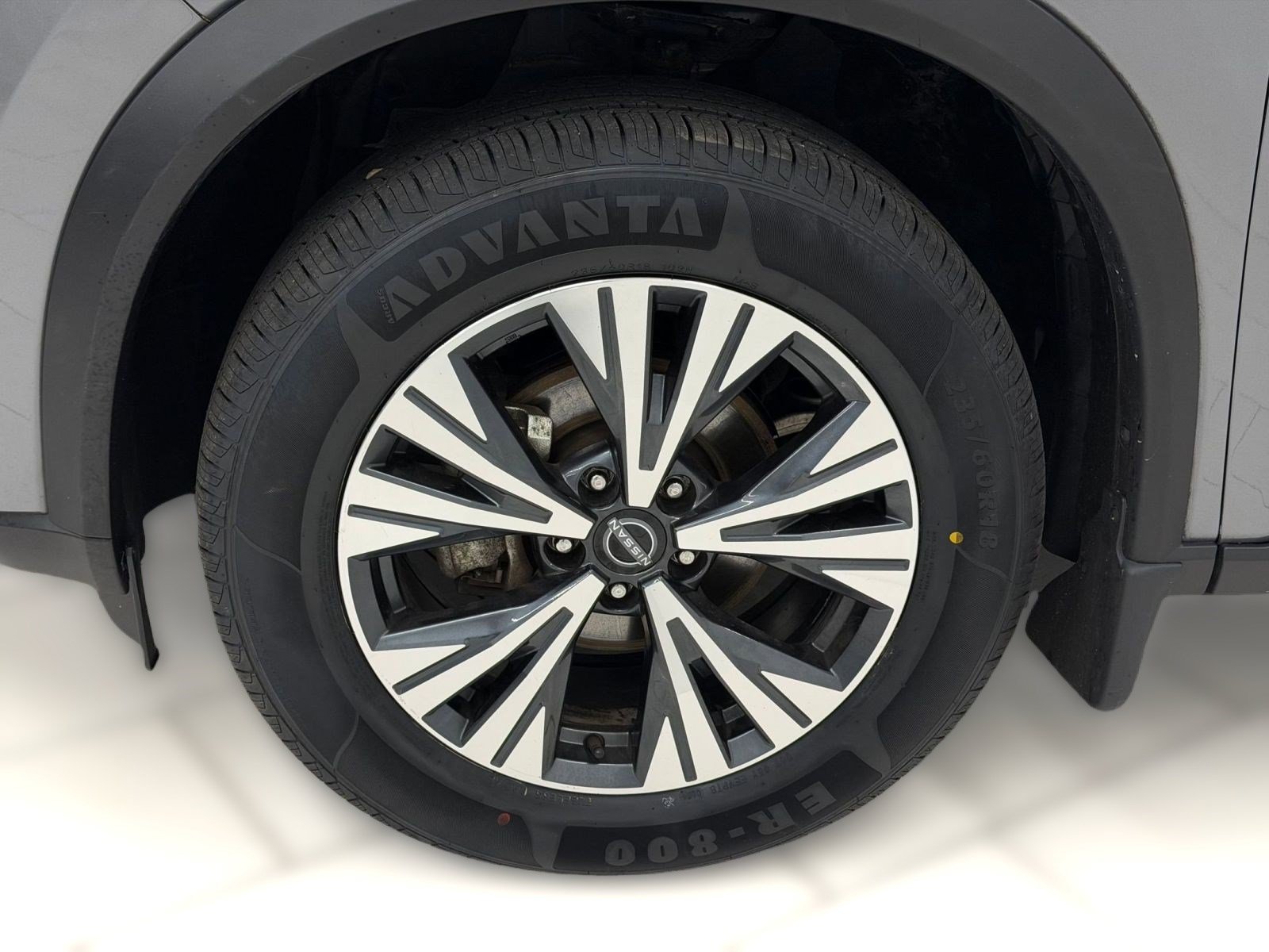 Used 2023 Nissan Rogue SV AWD/4WD image 10