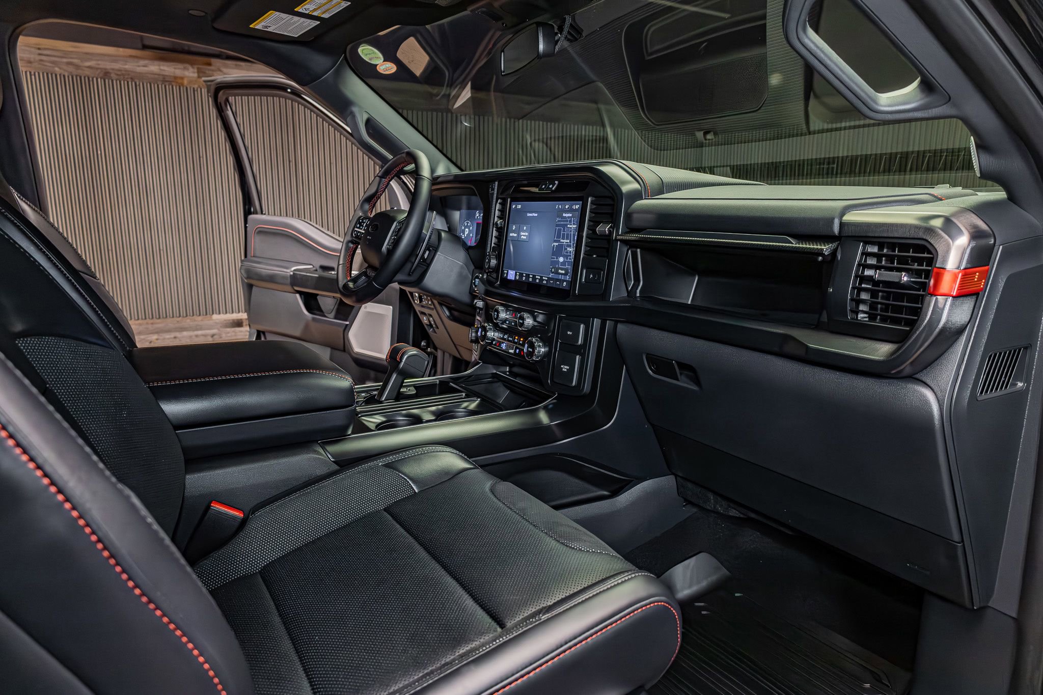 Used 2025 Ford F150 Raptor image 15