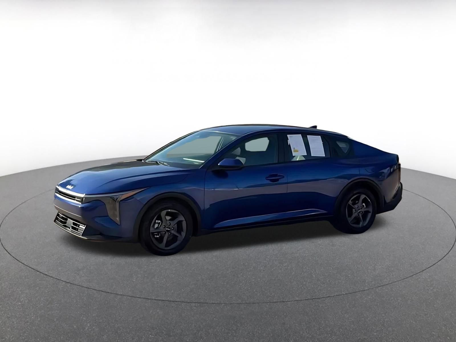 Used 2025 Kia K4 FWD image 8