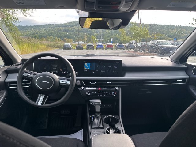 Certified 2025 Hyundai Sonata SE FWD image 13