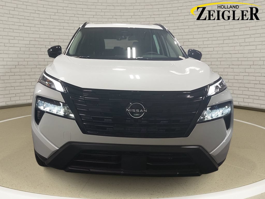 New 2026 Nissan Rogue Dark Armor AWD/4WD video 2