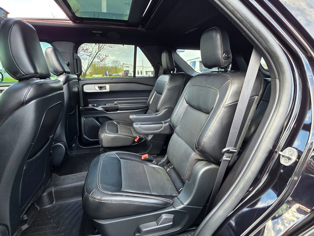 Used 2020 Ford Explorer Limited image 34