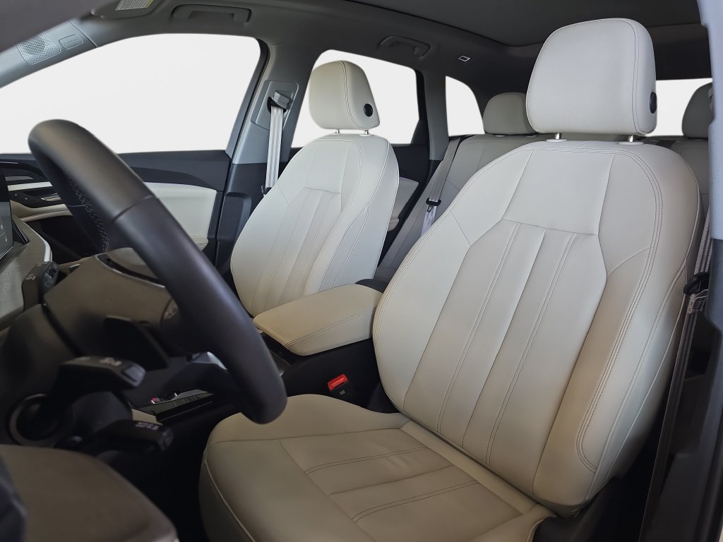 Certified 2025 Audi Q5 Premium AWD/4WD image 14